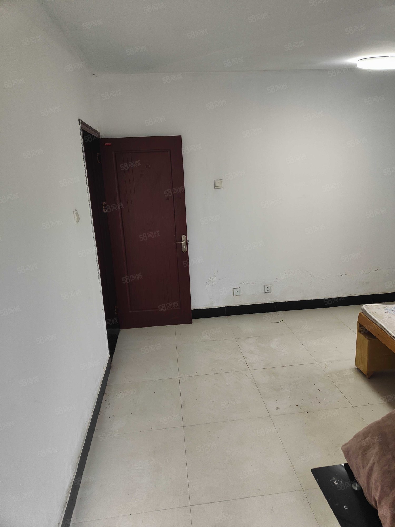 天赐良苑4室1厅1卫109㎡南46万