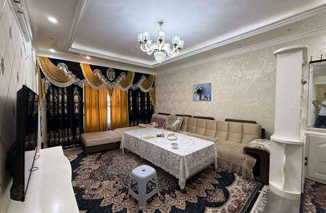 西域名都2室1厅71㎡46.8万二手房图片