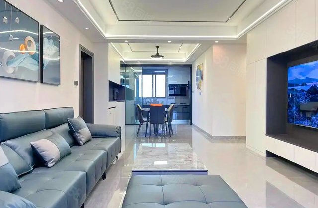 金色鱼凫3室2厅110.38㎡82万二手房图片