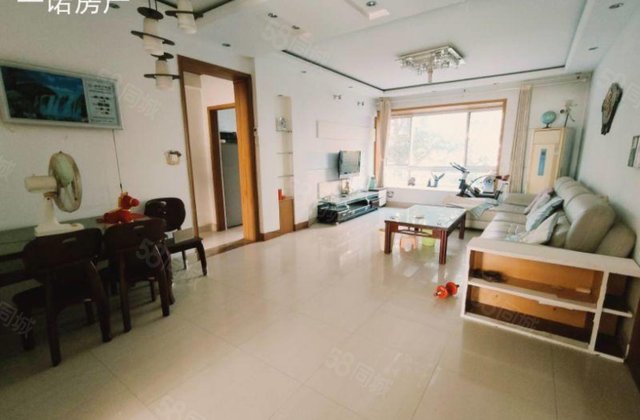 阳光  对过实验，鸿顺小区130平87万，免大税三里铺，有储