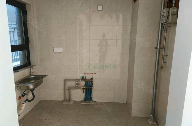 财干路电梯新房未住，送车储，阿尔卡迪亚，江南里，郑坑花园