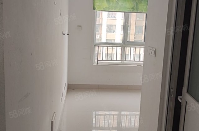 星光水晶丽城 朝南电梯房 交通便捷 商圈成熟 医疗配套完善！