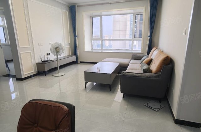 民生凤凰城8号院，东边户精装修两卫，带车储免大税