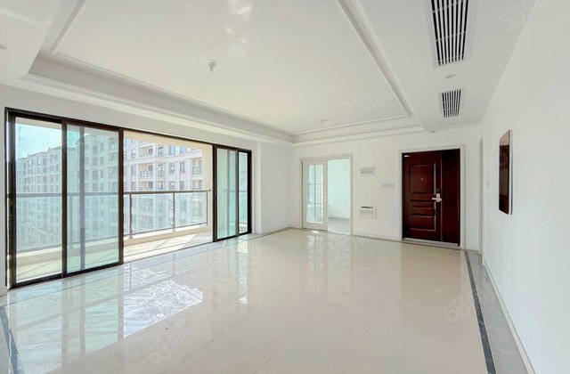 蓝光映玥4室2厅129.44㎡103万二手房图片