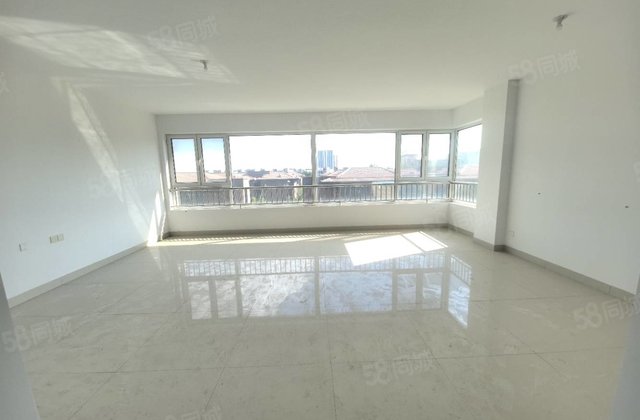 度假区，摩天轮南，朱老庄裕昌润珺庐南锦绣新都荟四室复试可按揭