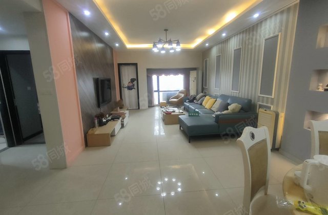 半岛花园3室2厅120㎡80万二手房图片