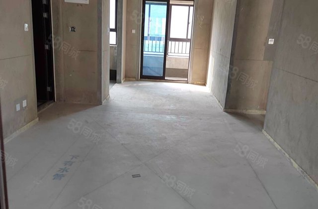 新华御园3室2厅109㎡68万二手房图片