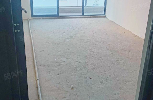 翠湖一品2室1厅74㎡160万二手房图片