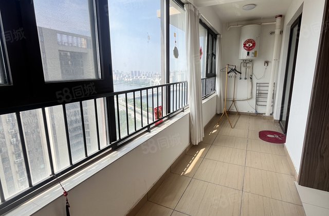 急售 精装观景房 国岳府三室双卫 免大税 清水湾