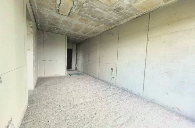 新希望悦珑湾3室2厅77.35㎡126万二手房图片