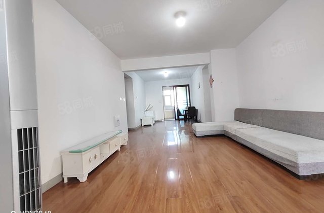 东昌湖周边 绿城好楼层采光好 三叶草户型配套齐全带车位储藏室