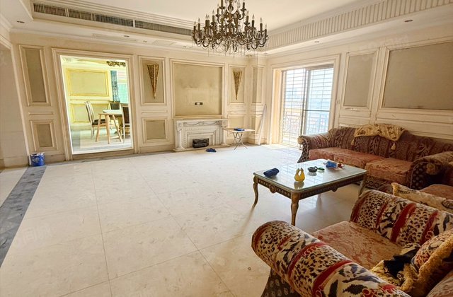 汇丰豪园4室2厅278.09㎡125万二手房图片