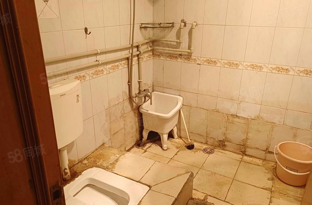 棕东小区2室1厅96.69㎡167万二手房图片