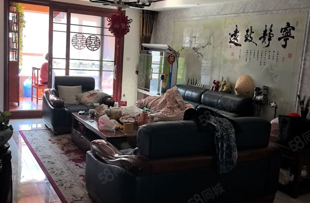 诚意出售 豪华设计 双卫格局 小三居 医疗配套成熟 看房随时