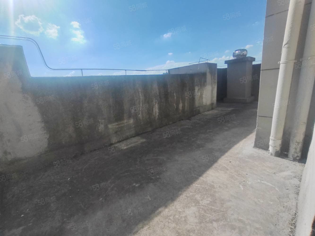 北湖豪苑6室2厅2卫198㎡南北132万