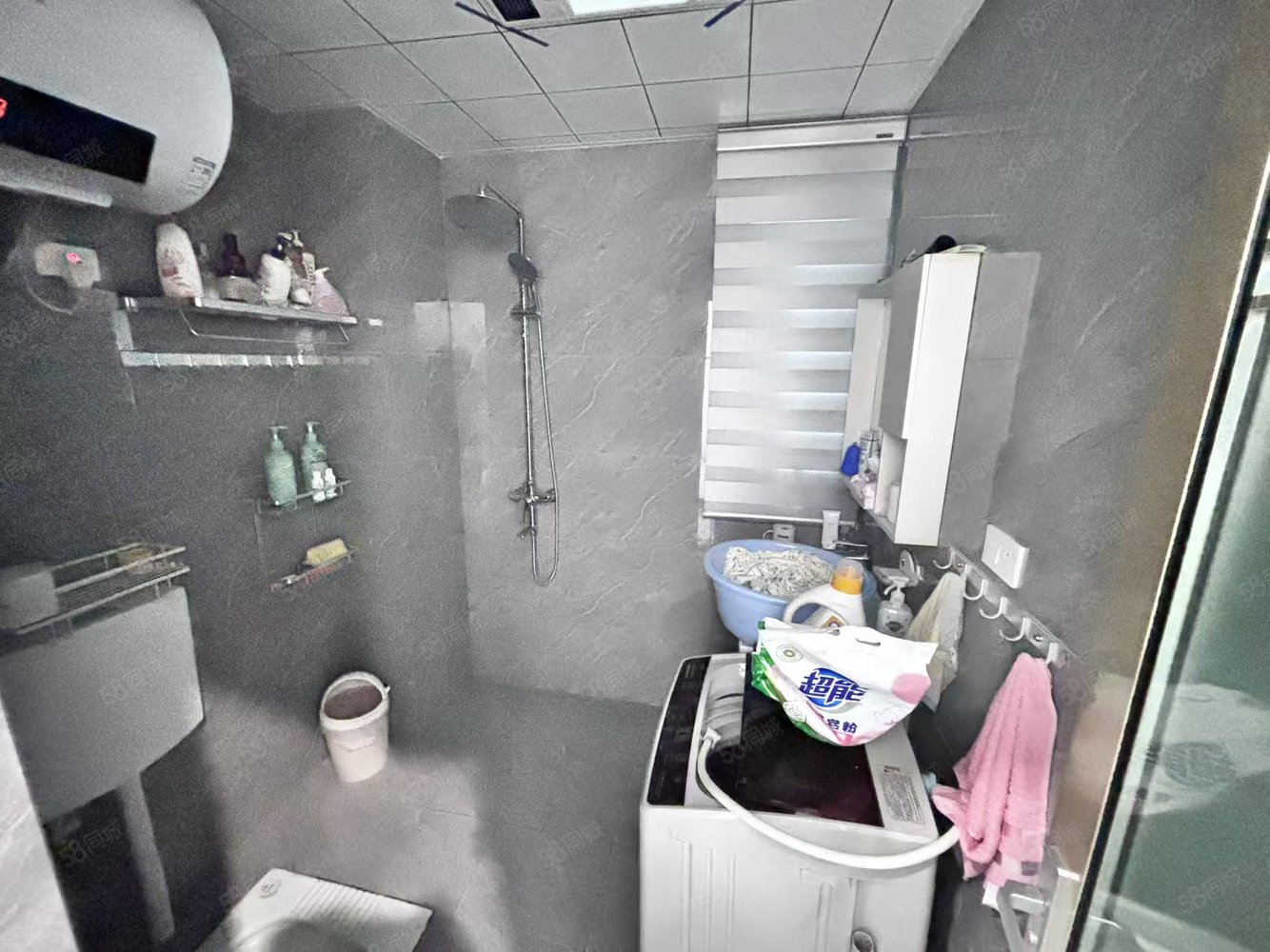 吾悦广场悦湖公馆3室2厅2卫118㎡南北85.6万