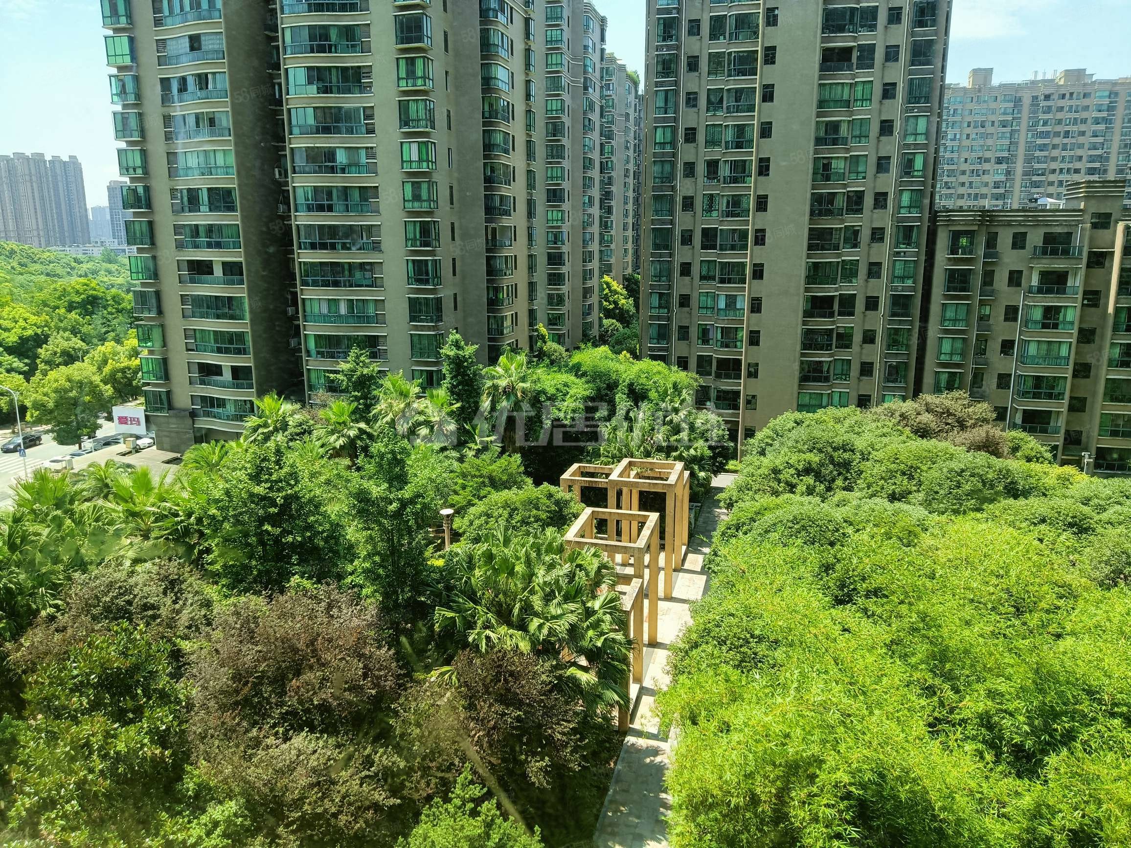 华新平湖公园旁沐林美郡精装三房南北通透