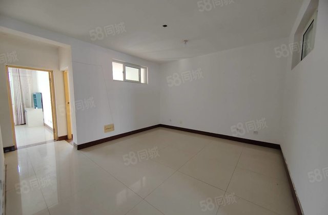 裕昌水岸新城 刚需小三居 产权清晰 南北通透嘉明