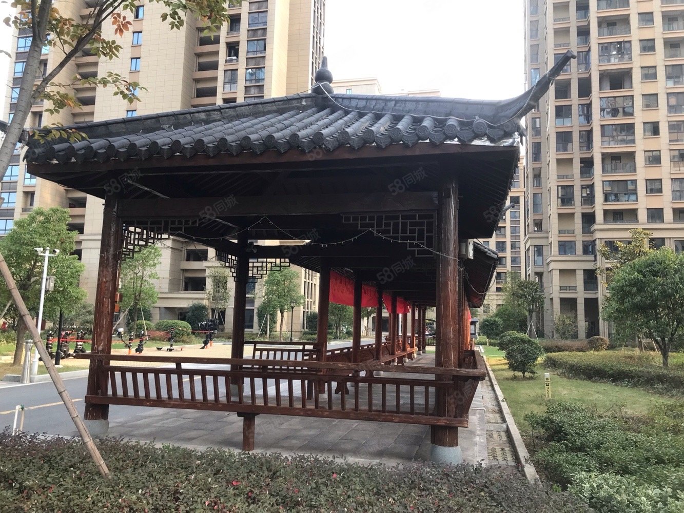 金湖雅苑3室2厅1卫92㎡南北150万