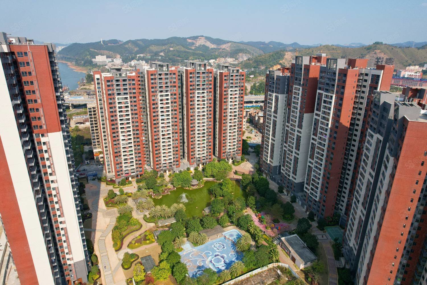 嘉洋外滩一号3室2厅2卫116.5㎡东北68万