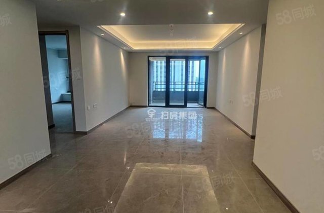 新一中 三叶草户型 送车储 中间楼层 精装未住 急售