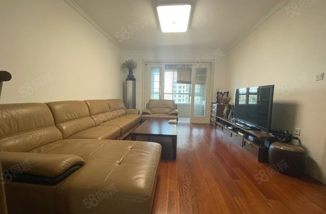 昌润莲城祥荷园中间楼层有车位有储免大税