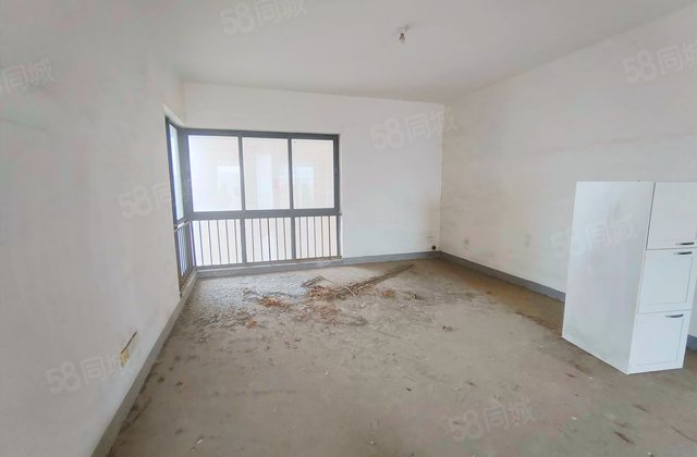 保利百合郡4室2厅138.85㎡90万二手房图片