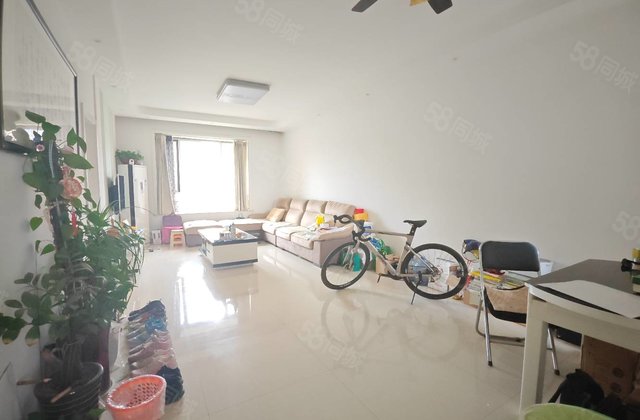 文轩！新东方龙湾二期！有车位储藏室