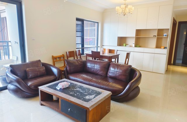 恒大银海湖(三期)4室2厅130.57㎡66万二手房图片