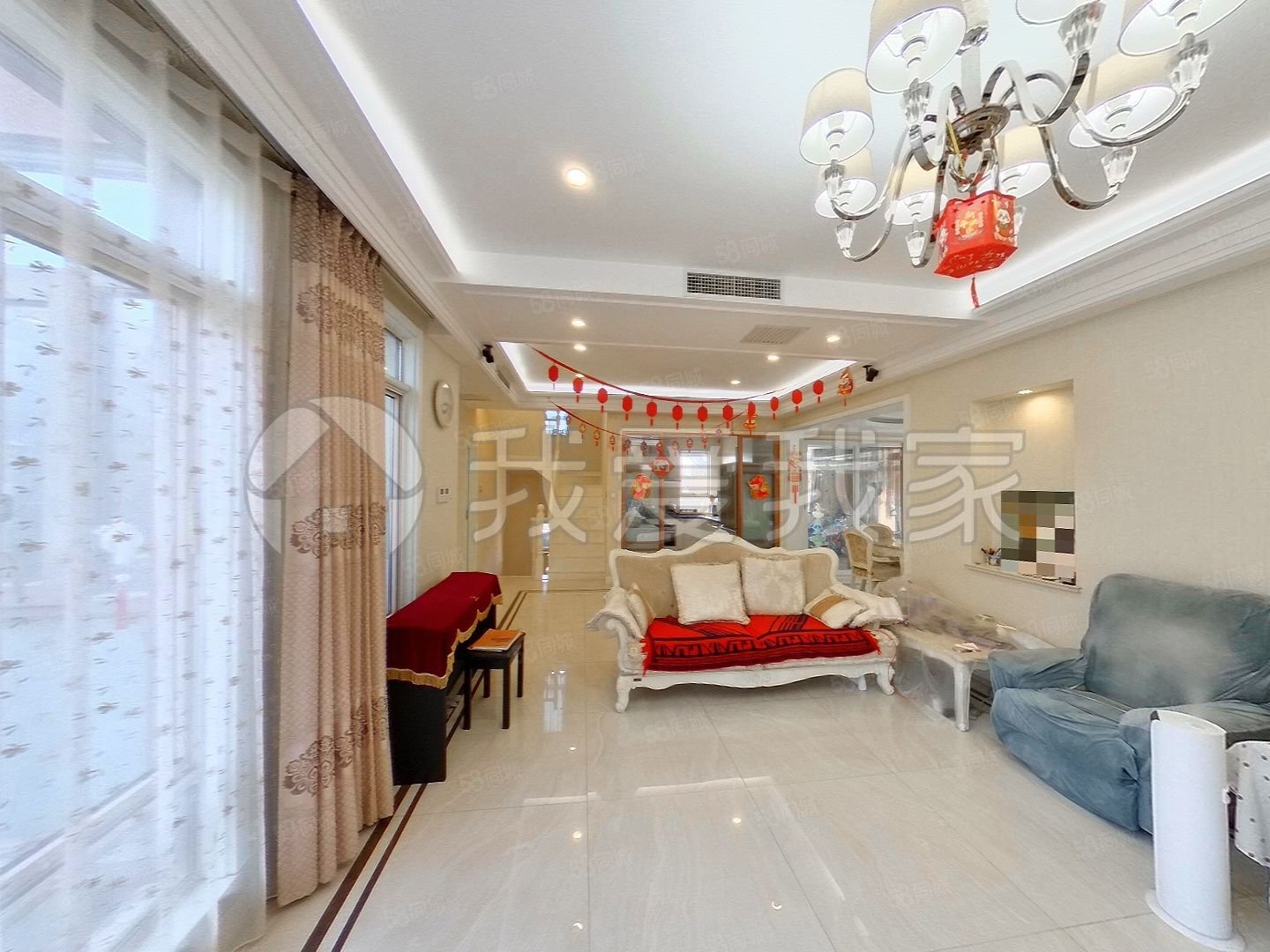 吉晟別墅6室3廳3衛(wèi)241.42㎡西南1360萬