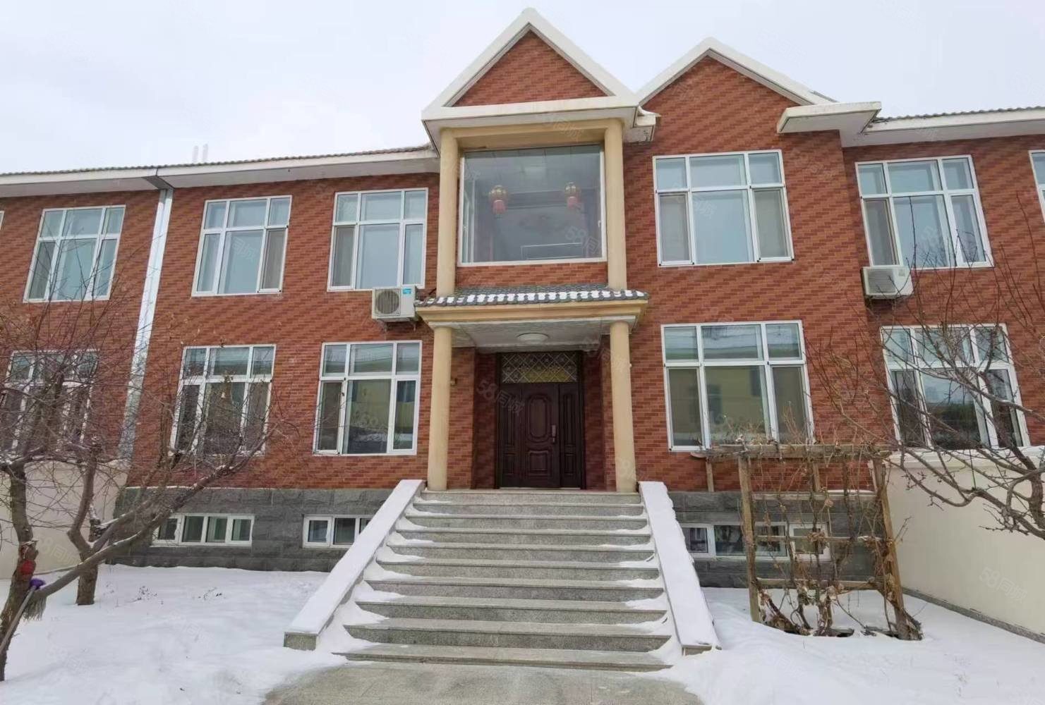 茂源小区3室2厅2卫560㎡南北358万