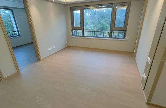 映月江南府3室2厅96.49㎡200万二手房图片