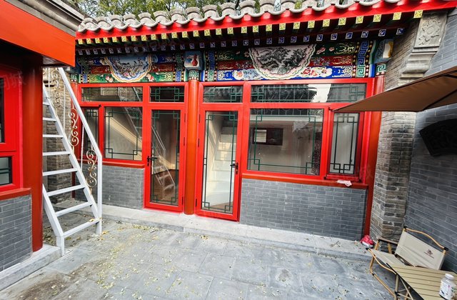 羊角灯胡同4室1厅54.7㎡1630万二手房图片