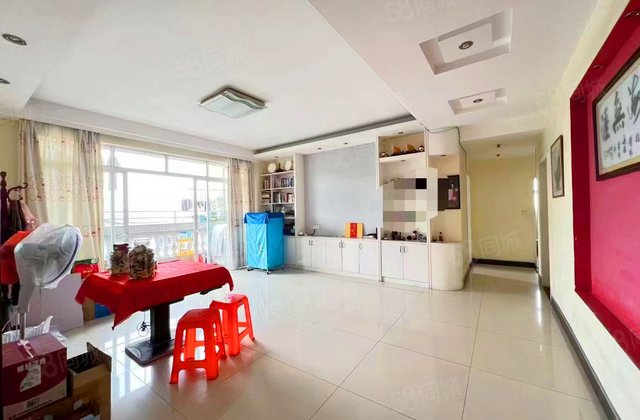 香格里拉豪园3室3厅167.18㎡133万二手房图片