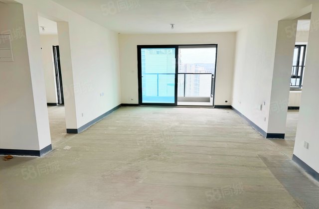 正荣润锦府4室2厅121.07㎡237万二手房图片