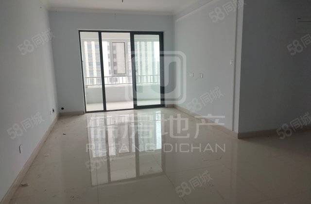 文轩，东关 闸口 新兴小区市中心好房出售，看房方便。送储藏室