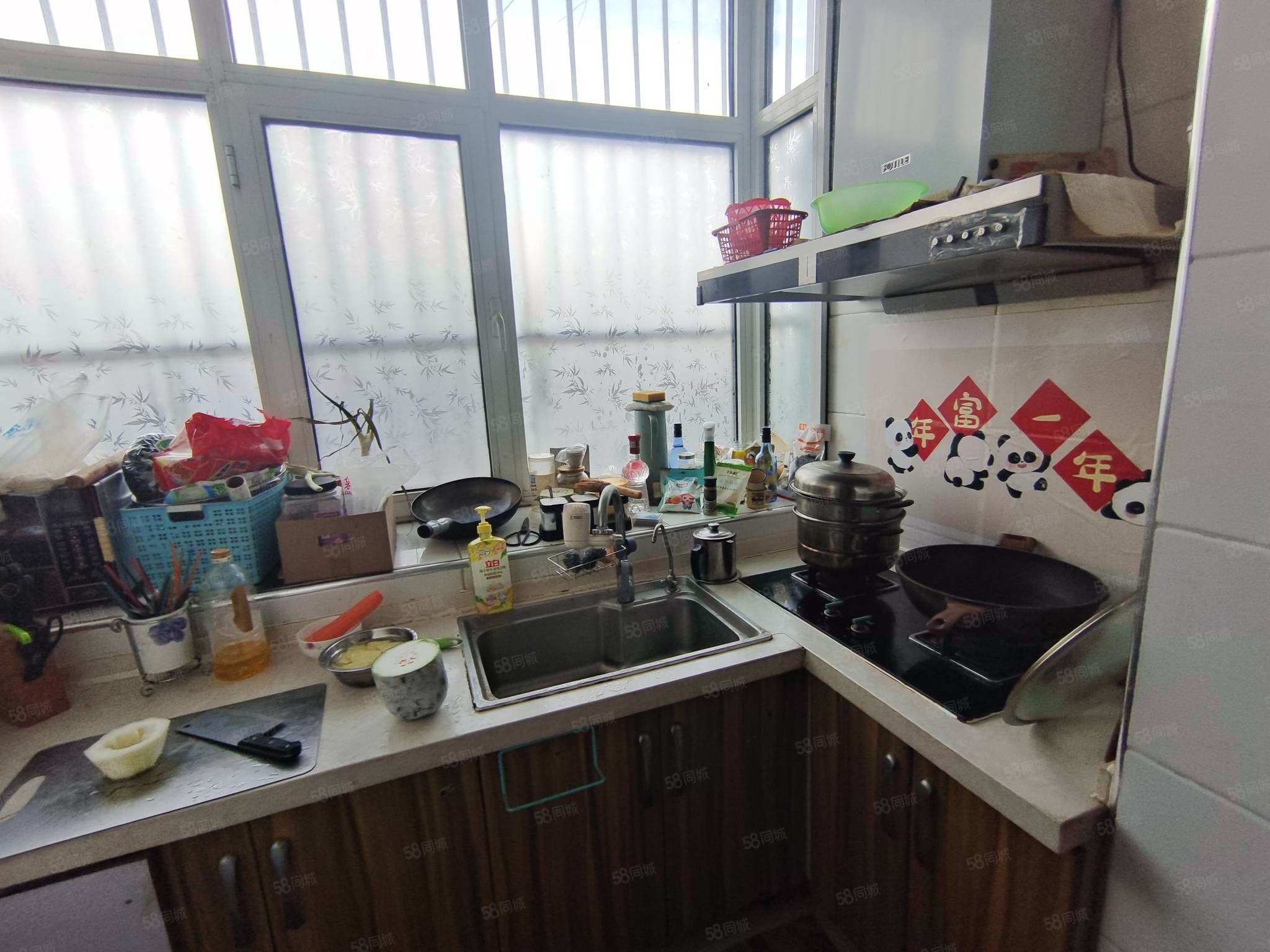 平樂(lè)街小區(qū)3室2廳1衛(wèi)98㎡南北168萬(wàn)