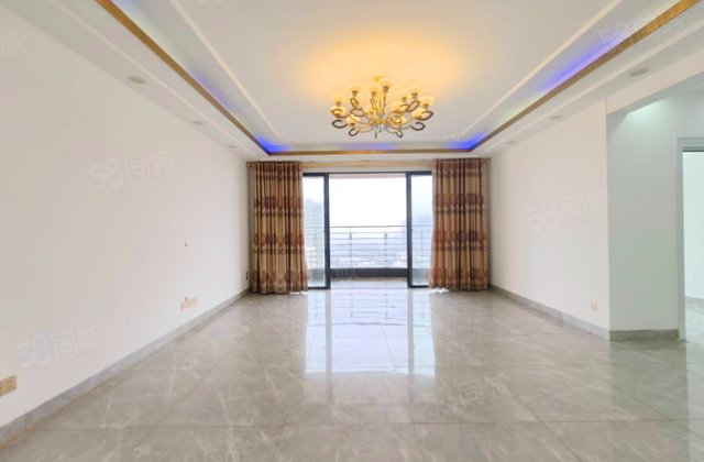 福隆广场5室2厅160.02㎡167万二手房图片