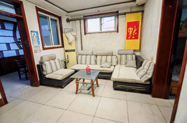 急售！文轩总部东邻 边户 芳苑小区 学府花园 小区停车方便