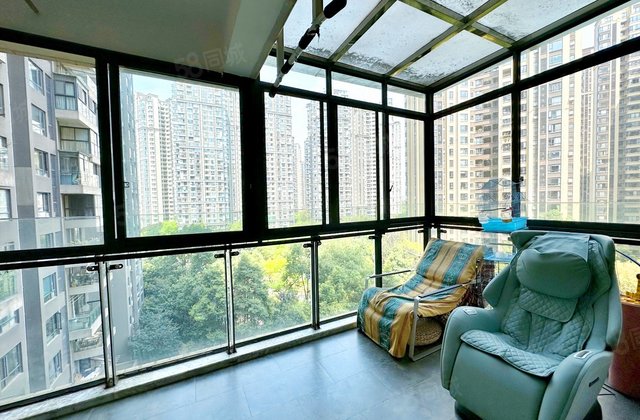 华润凤凰城(一期)3室2厅139.54㎡301万二手房图片