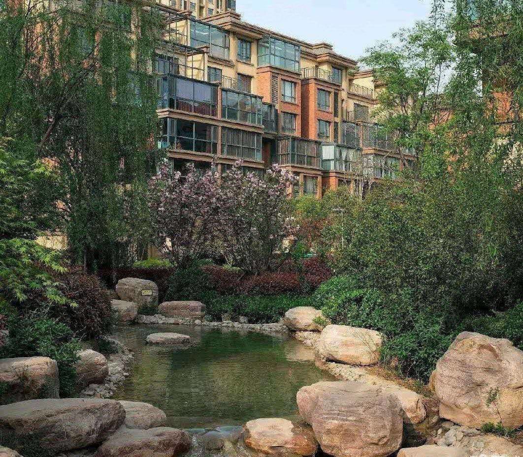 三室两厅两卫,精装修,有证可贷款,吉信御翠园-安阳58同城