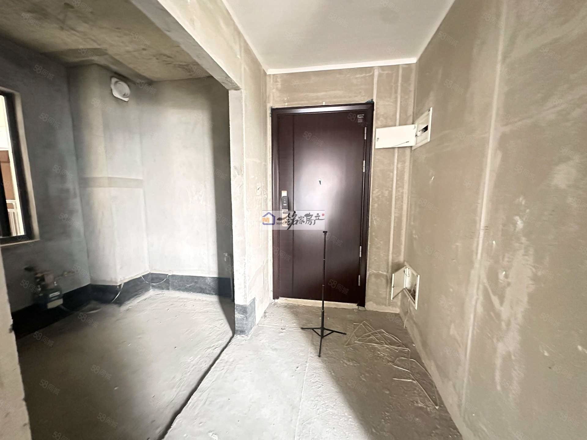 桃李江山3室2厅2卫118㎡南北78万