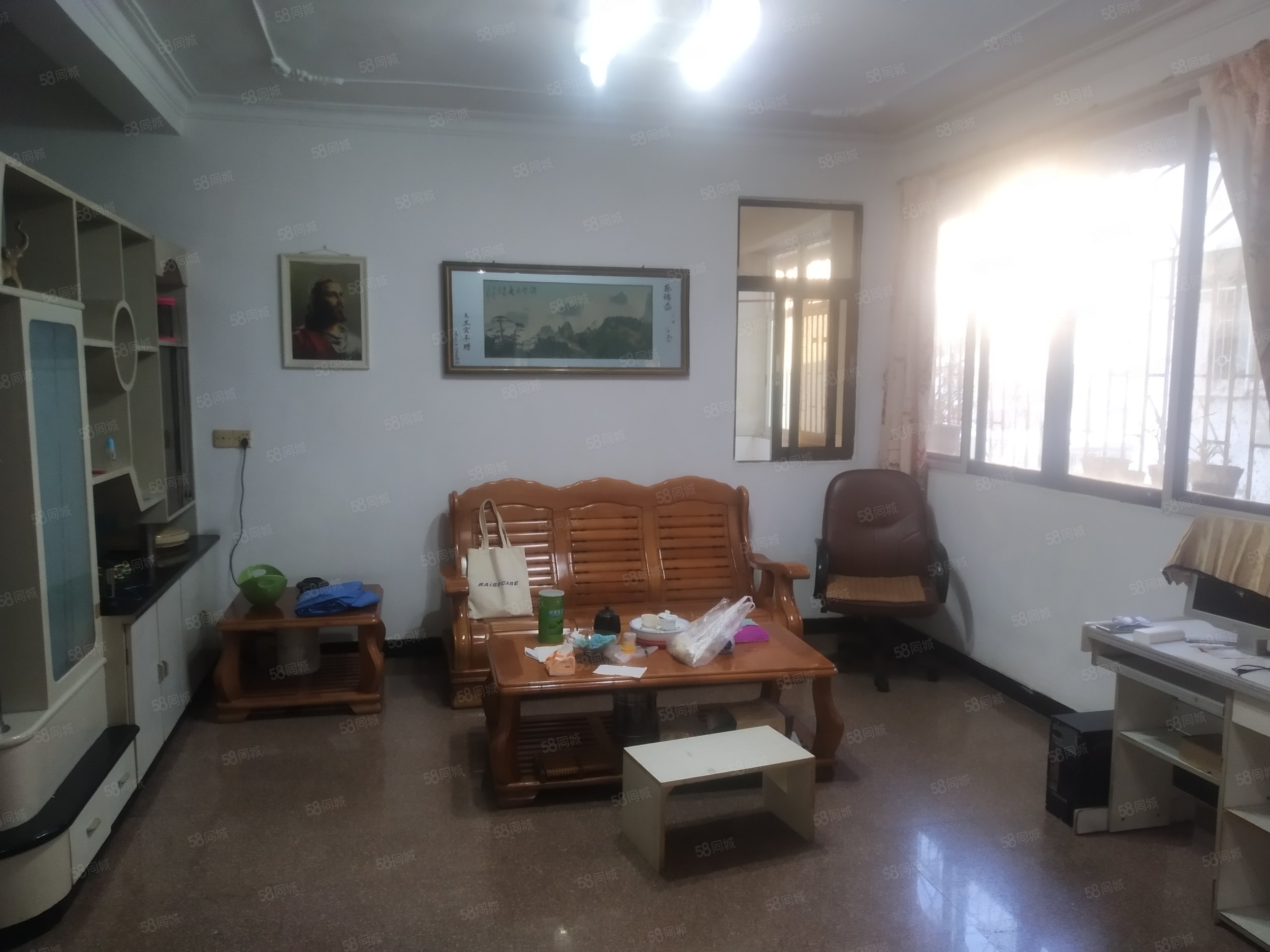 西荣路小区3室2厅1卫104㎡南北28.6万