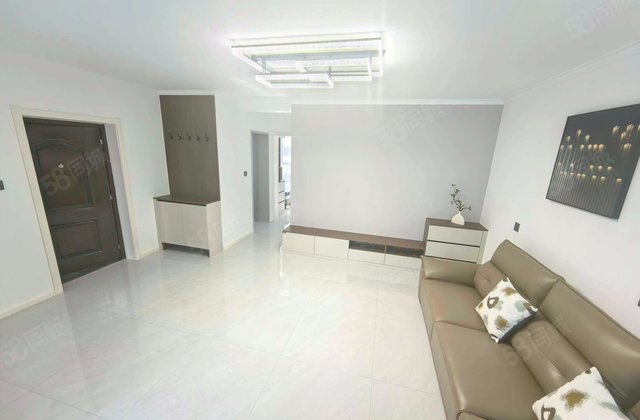 彩虹苑3室1厅82.24㎡43.8万二手房图片