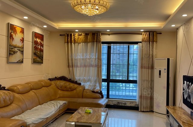 熙园壹號4室2厅140.23㎡66.9万二手房图片