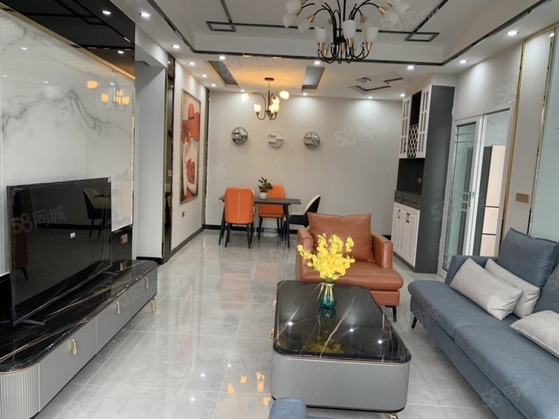 东方家园龙城清水房精装,三室两厅两卫, 20平方米