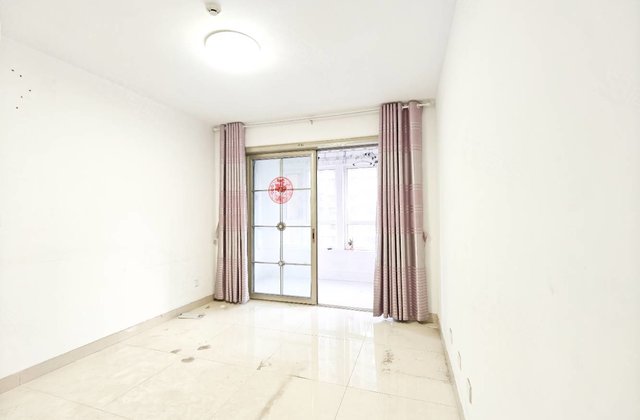 急售！文轩 大学城东苑 送车位送储 东边户 裕昌国际九州国际