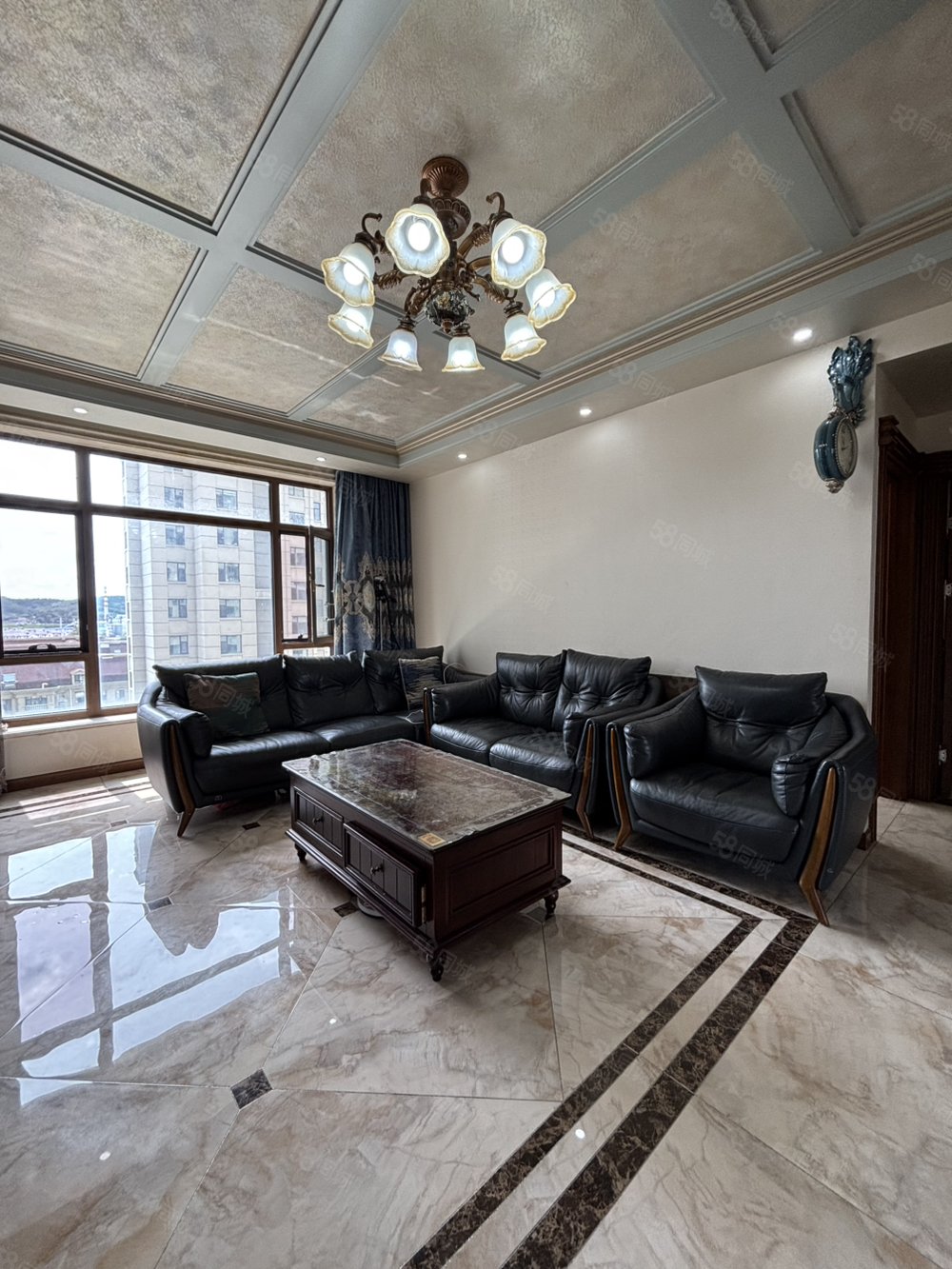 塞纳阳光3室2厅2卫133㎡南北76.8万