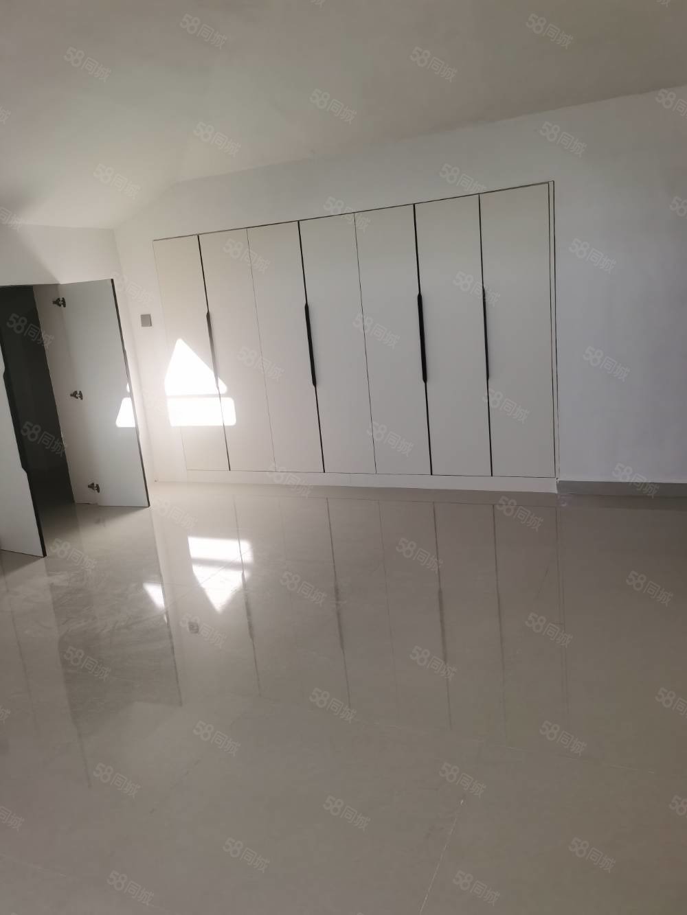 和谐小区3室2厅2卫140㎡南北68.8万