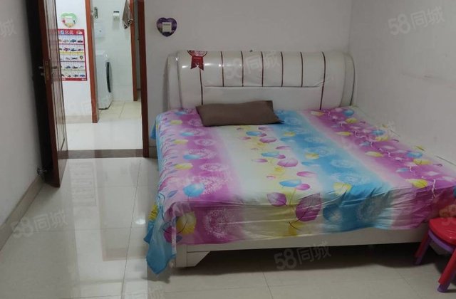 城市主人3层洋房元宝户型北入户带露台花园